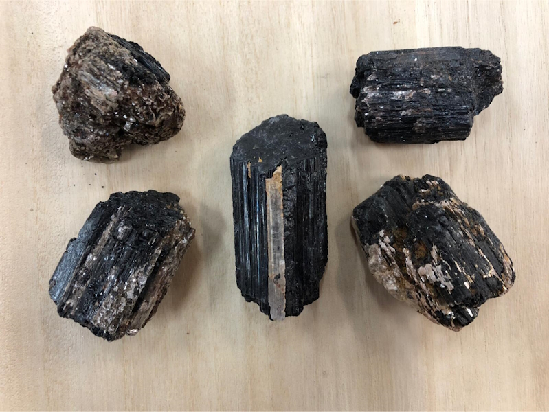 Turmalina Catedral con Mica 50 a 60 gr aprox